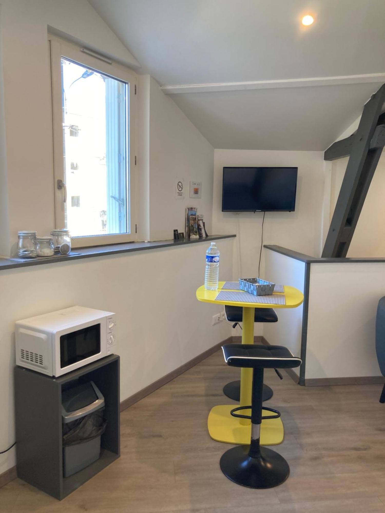 Studio Cosy Коньяк Экстерьер фото